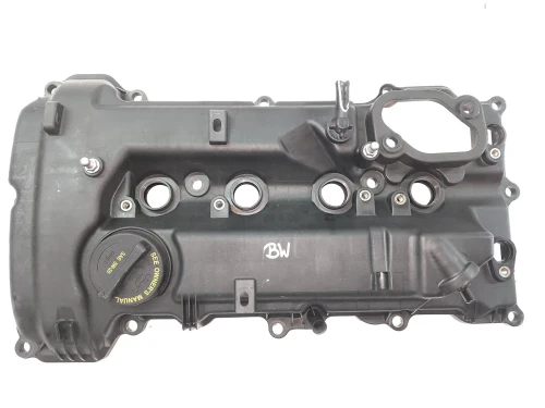 2017 Hyundai i40 2.0L Used Valve Cover 22410-2E210
