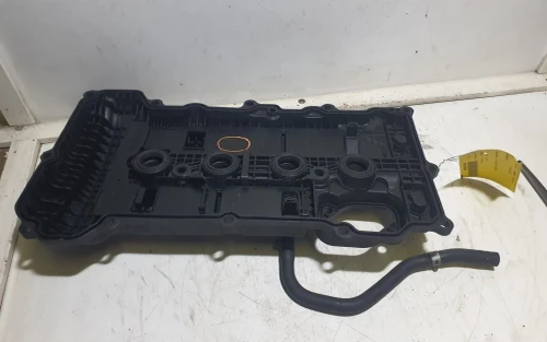 2019 Hyundai Tucson Used Valve Cover
