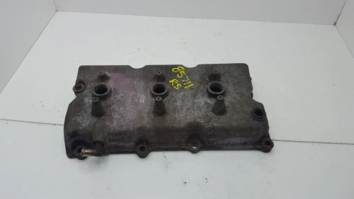 1996 Infiniti I30 Right Rear Used Valve Cover
