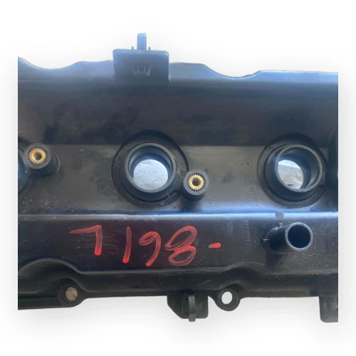 2007-2008 Infiniti G35 3.5L Left Used OEM Valve Cover