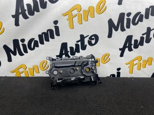 2016-2019 Infiniti Q50 / Q60 3.0L Right Used OEM Valve Cover