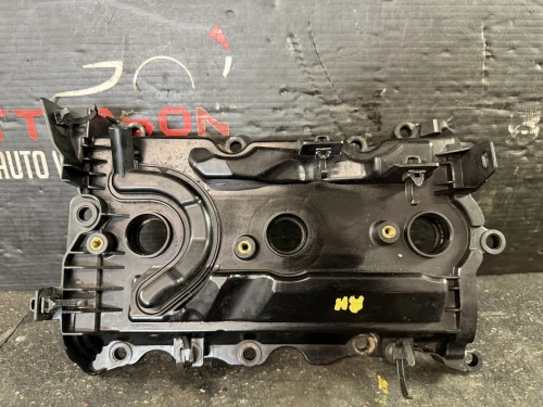 2017-2020 Infiniti Q60 3.0L Right Turbo Used Valve Cover