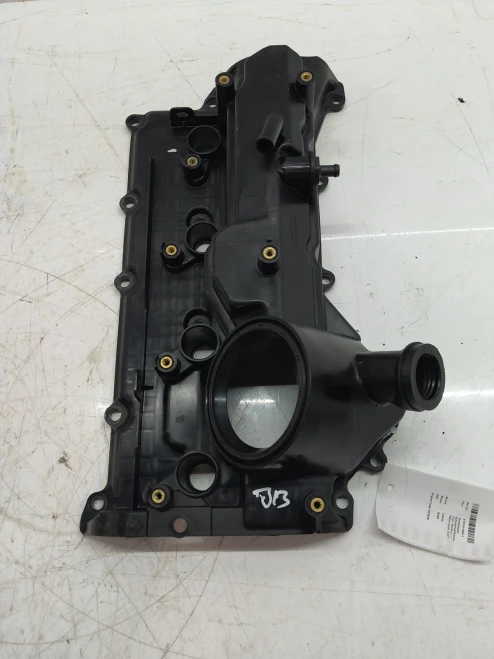 Infiniti QX80 5.6L Used Valve Cover
