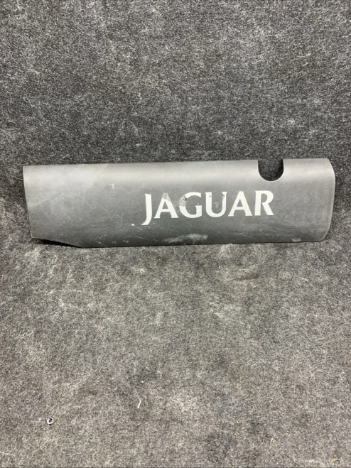 2000-2006 Jaguar XK8 Right Used Engine Cover