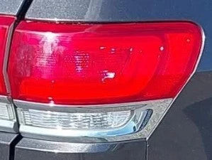 2014-2021 Jeep Grand Cherokee RH Passenger Quarter Panel Mounted Tail Light used OEM tail light assembly
