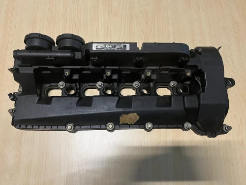 Jaguar XJ 5.0L Used Valve Cover