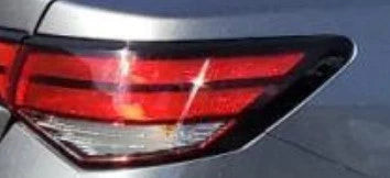 2020-2024 Nissan Sentra RH Passenger Quarter Panel Mounted Tail Light Lamp OEM used OEM tail light assembly
