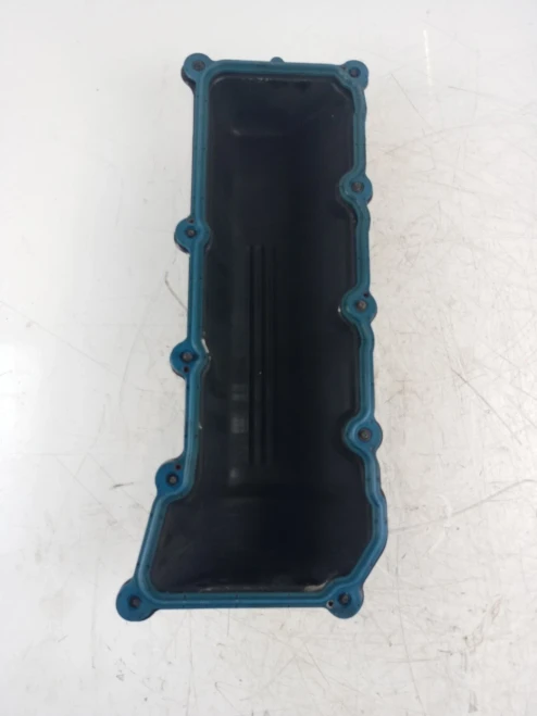 2004 Jeep Cherokee / Liberty 3.7L V6 Used Valve Cover