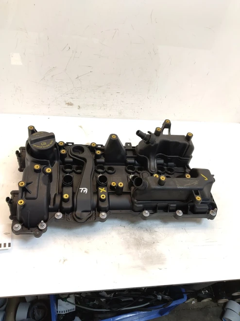 2020 Jeep Cherokee 2.0L GDI Used Valve Cover