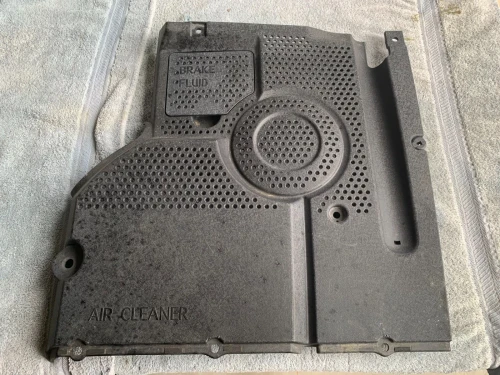 2004-2006 Kia Amanti 3.5L Left Used Engine Cover 29312-3F000