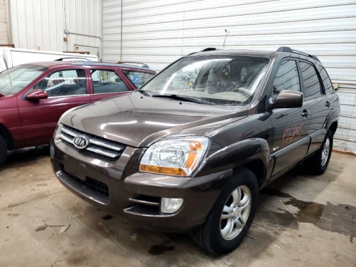 2006 Kia Sportage 2.7L Left Used Valve Cover