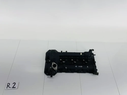 2014-2016 Kia Cadenza 3.3L Right V6 Used OEM Valve Cover