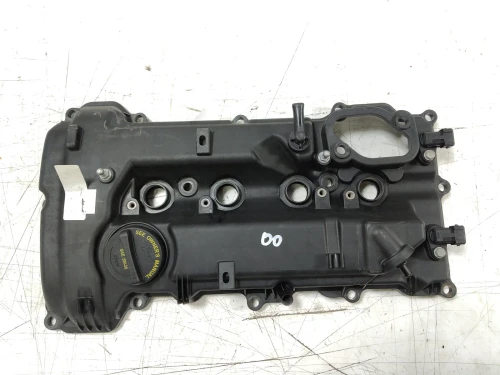 2015 Kia Carens 2.0L GDI Used Valve Cover