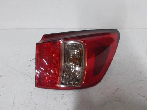 2011-2013 Lexus IS250 Passenger RH Tail Light Lamp used OEM tail light assembly