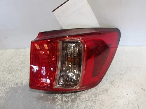 2011-2013 Lexus ES250 Passenger RH Tail Light Lamp OEM used OEM tail light assembly