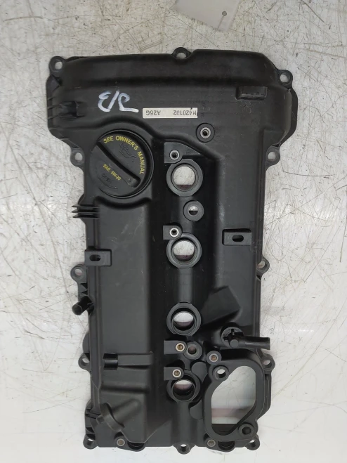 2016 Kia Carens 2.0L GDI Used Valve Cover 22410-2E210