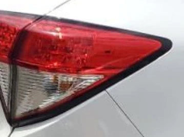 2019-2022 Honda HR-V RH Passenger Quarter Panel Mounted Tail Light Lamp OEM used OEM tail light assembly