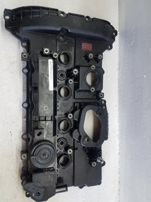 2022-2023 Kia Stinger 2.5L Turbo Used Valve Cover