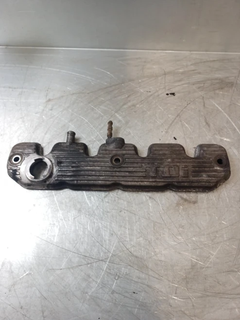 1990 Land Rover Defender 2.5L Diesel TDI Used Valve Cover