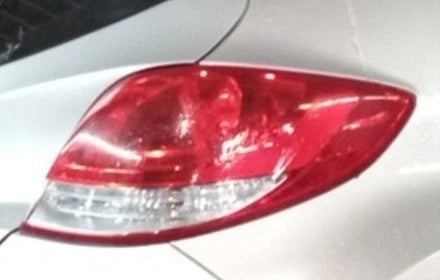 12 13 14 15 16 17 Hyundai Veloster Passenger RH Quarter Mounted Tail Lamp OEM used OEM tail light assembly