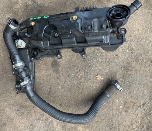 2011-2015 Land Rover Evoque / Discovery 2.2L Diesel Used Valve Cover