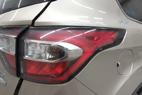 2017-2018 Ford Escape Passenger RH Quarter Mounted Tail Light Lamp OEM used OEM tail light assembly