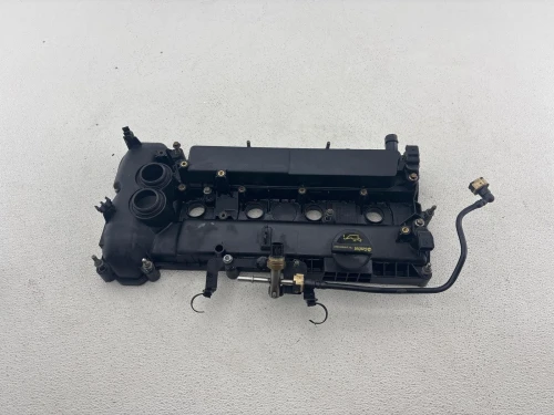 2015-2017 Land Rover Range Rover / Discovery 2.0L Used OEM Valve Cover