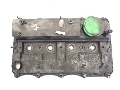 Land Rover Defender 2.2L 4WD Used Valve Cover