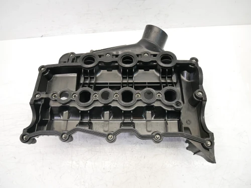 Land Rover Discovery 2.7L 4WD Used Valve Cover