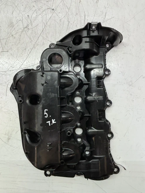 Land Rover Discovery 3.0L Diesel Used Valve Cover 9X2Q-9424-FH