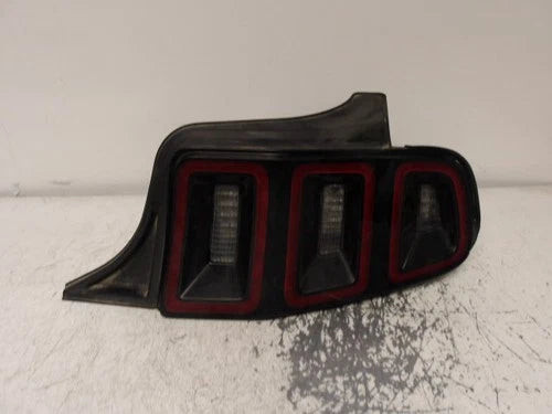 2013-2014 Ford Mustang Passenger RH Tail Light Lamp OEM used OEM tail light assembly