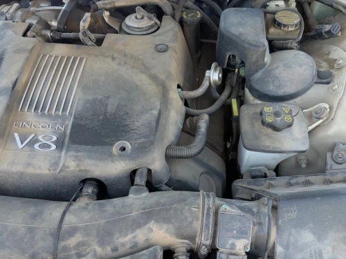 2001-2002 Lincoln LS 3.9L Left Used OEM Valve Cover XW4Z6582BB