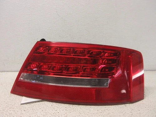 2008-2012 Audi A5 S5 Passenger RH Tal Lamp Assembly OEM OEM used OEM used auto part