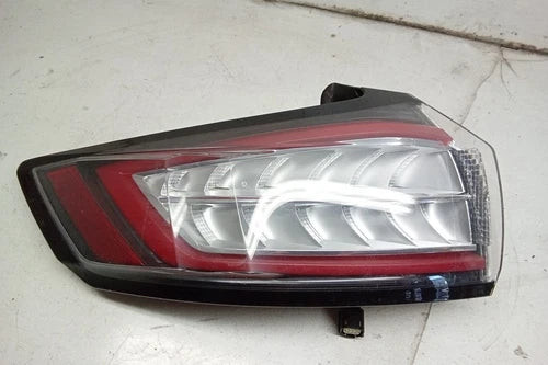 17 2017 Ford Edge Driver LH Quarter Mounted Tail Light Lamp OEM used OEM tail light assembly