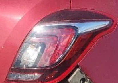 2017-2022 Buick Encore RH Passenger Tail Light Lamp OEM used OEM tail light assembly