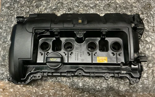 MINI One / Cooper 1.4L / 1.6L N12 N16 Used Valve Cover