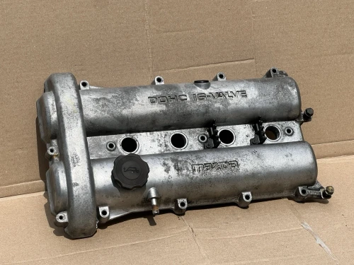1990-1993 Mazda Miata / 6 1.6L Used OEM Valve Cover