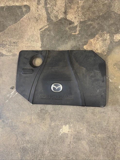 2006-2007 Mazda 5 Used OEM Engine Cover