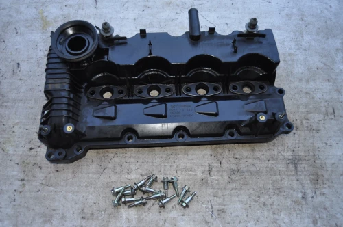 2009-2011 Mazda CX-7 2.2L Diesel AWD Used Valve Cover