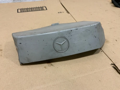 1993-2000 Mercedes-Benz W202 2.0L Used Engine Cover