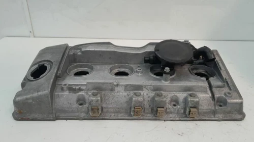 1997 Mercedes-Benz C-Class Used Valve Cover A6040160205