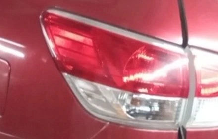 13 14 15 16 Nissan Pathfinder Driver LH Quarter Mounted Tail Lamp Light OEM used OEM tail light assembly