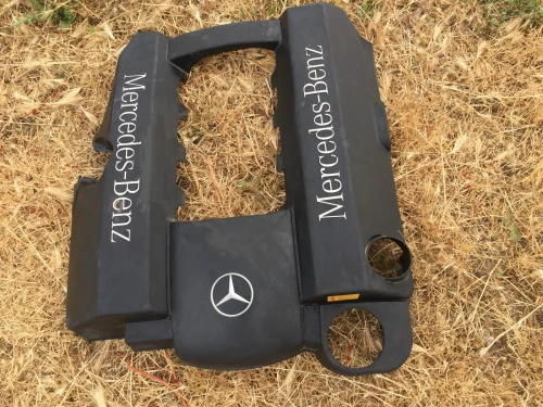 1998-2002 Mercedes-Benz E430 Used OEM Engine Cover