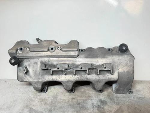 2001-2005 Mercedes-Benz C240 Right V6 Used OEM Valve Cover A1120160605
