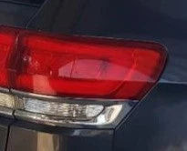 2014-2021 Jeep Grand Cherokee RH Passenger Quarter Panel Mounted Tail Light used OEM tail light assembly