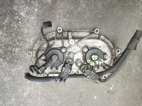 2007 Mercedes-Benz CLK350 Right Used Valve Cover 2720150101
