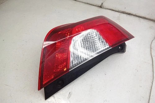 19 2019 Honda Fit Driver LH Quarter Mounted Tail Light Lamp OEM used OEM tail light assembly