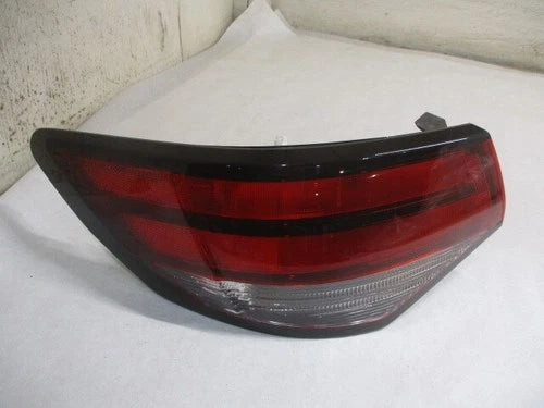 2020-2024 Nissan Sentra LH Driver Outer Tail Brake Light Lamp OEM OEM used OEM tail light assembly
