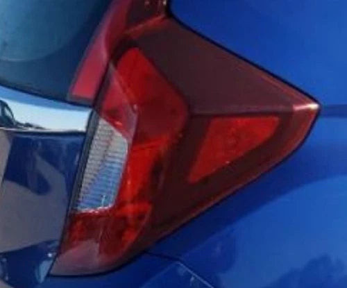 2015-2020 Honda Fit RH Passenger Quarter Panel Mounted Tail Light Lamp OEM used OEM tail light assembly