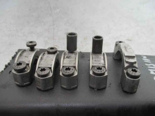 2011 Mercedes-Benz W246 / W242 Used Valve Cover
